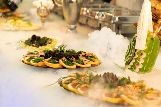 natalja-frei-hochzeitsfotograf-party-service-kick-buffet-buergerhaus-laumersheim-mannheim-hannover-hochzeitsessen-kaeseplatte-alfeld-hildesheim-peine-salzgitter-käse-platten
