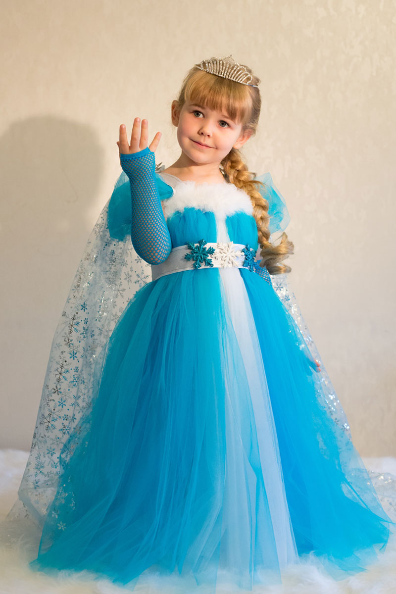 natalja-frei-fotografie-maedchen-kinder-fotoshooting-hildesheim-braunschweig-salzgitter-elze-eiskoenigin-elsa-peine-alfeld-kinderfotograf